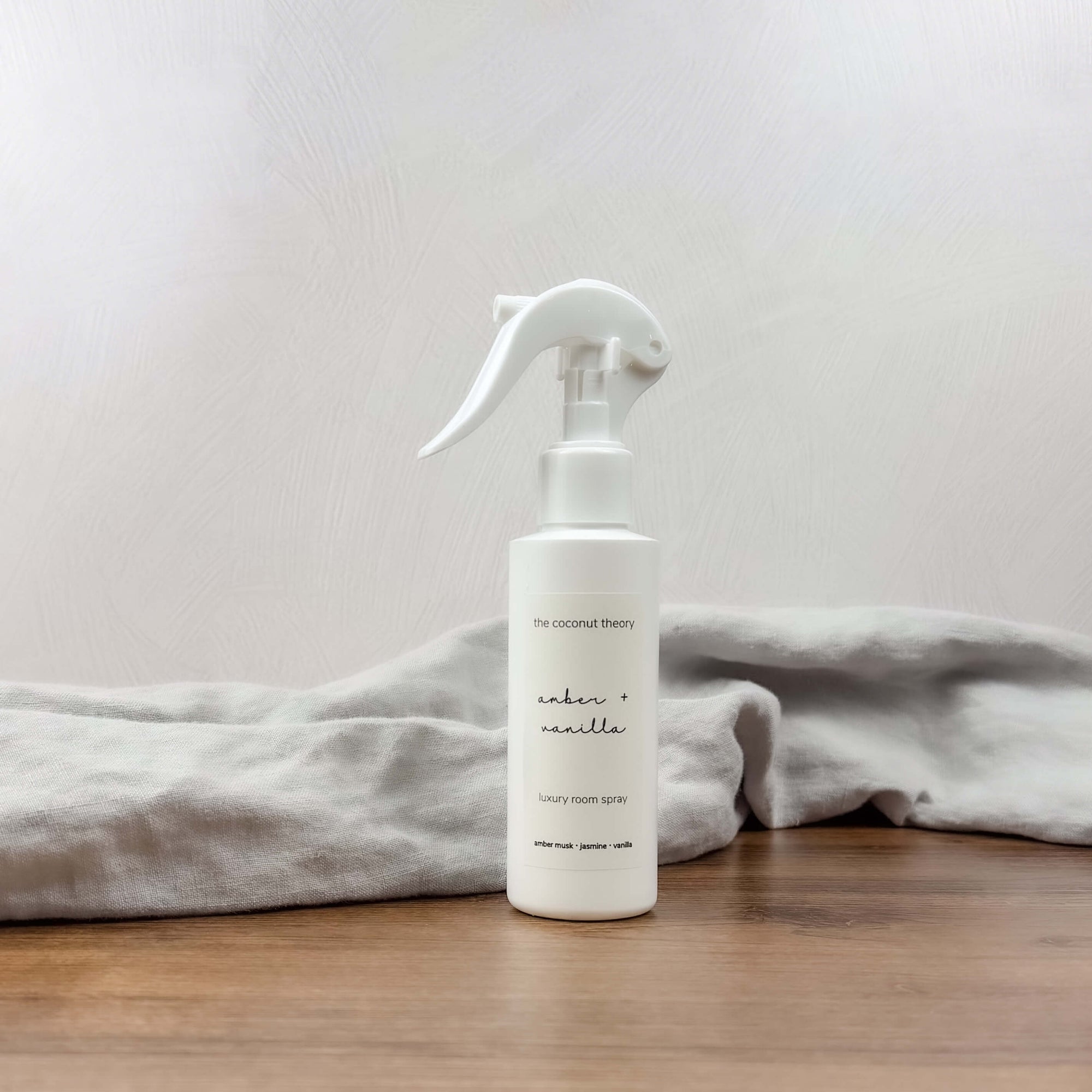 Amber + Vanilla | Luxury Room Spray